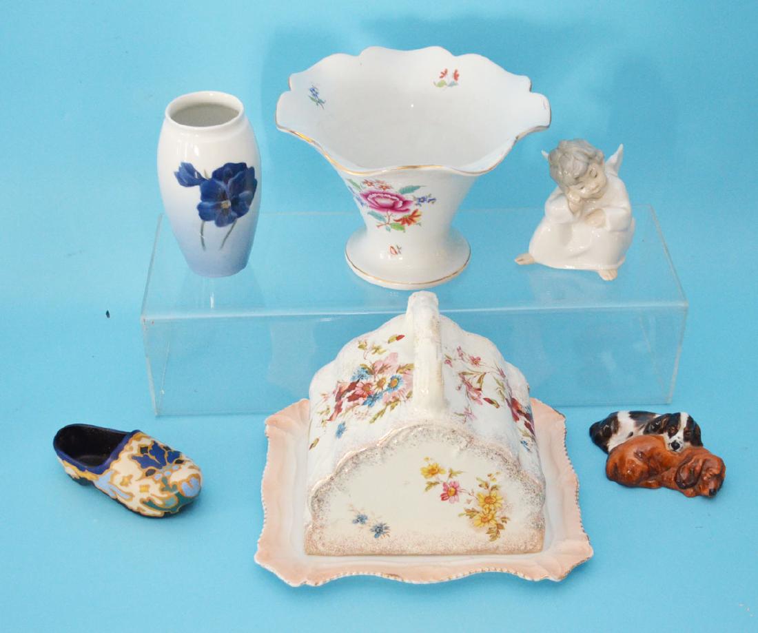 Signed Decorative Accessories ( Gouda, Herend ) (1 of 4)