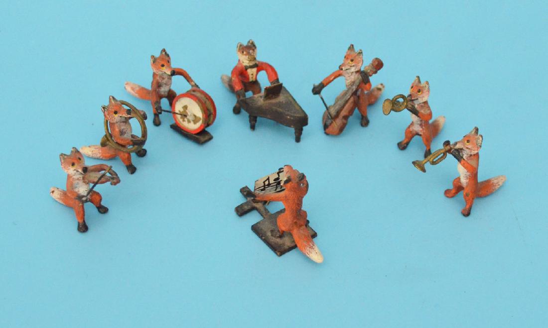 8 Pc Cold Painted Austrian Bronze Fox Band: Lot includes: conductor, French horn, drum, violin, piano, 2 trumpets. They measure 1" tall, all have some wear to paint, nice overall.