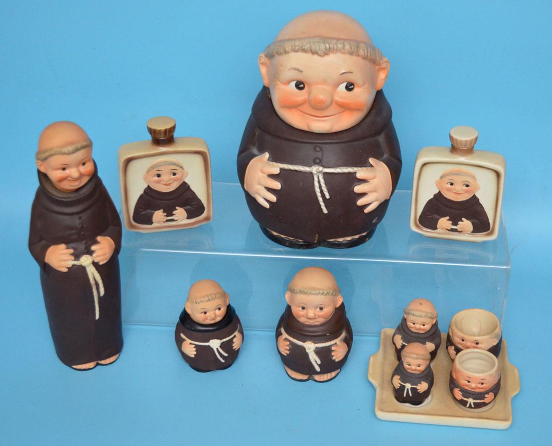 Unusual Friar Tuck  Goebel Collectibles (1 of 4)