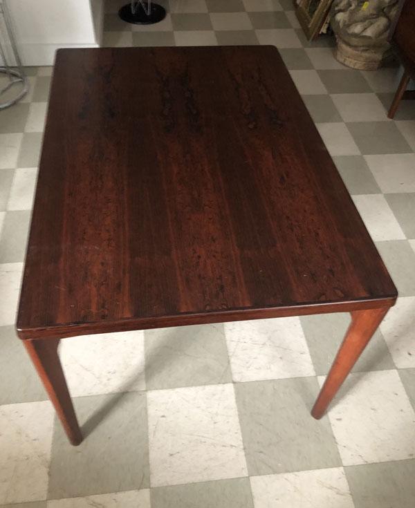 Mid Century Dining Table and Chairs: The table measures 28.5"(H) x 47 3/8"(L) x 33.25"(D). The chairs measure 30.75"(H) x 17.25"(H) floor to the seat, 24"(L) x 17"(D).