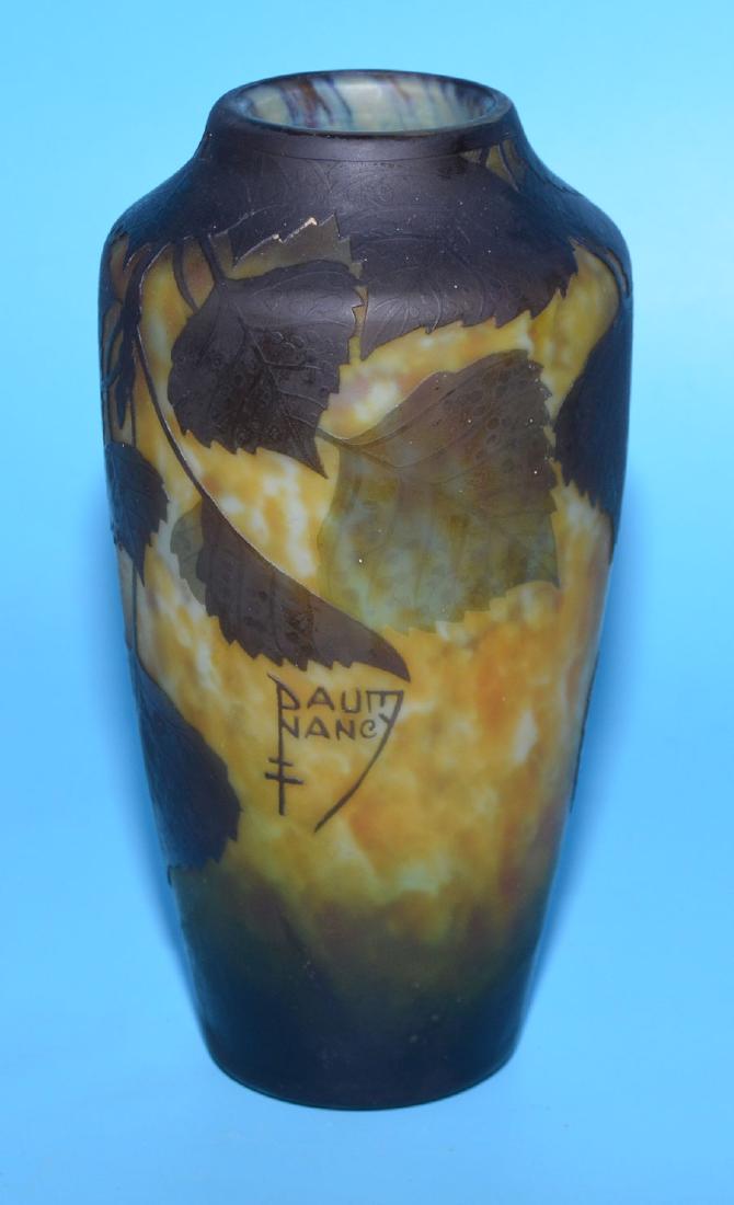 Daum Nancy Cameo Glass Autumn Leaf Vase: Superb antique art glass vase signed Daum Nancy with great colors. Measures 8.25" tall.