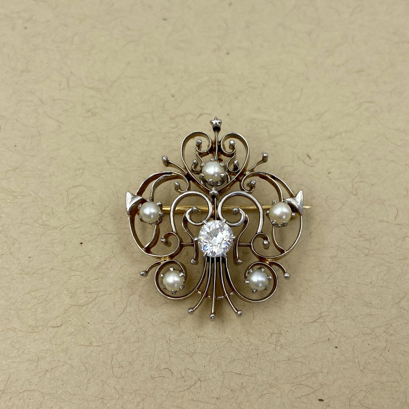 18K & Platinum Victorian Diamond Pearl Pendant (1 of 4)