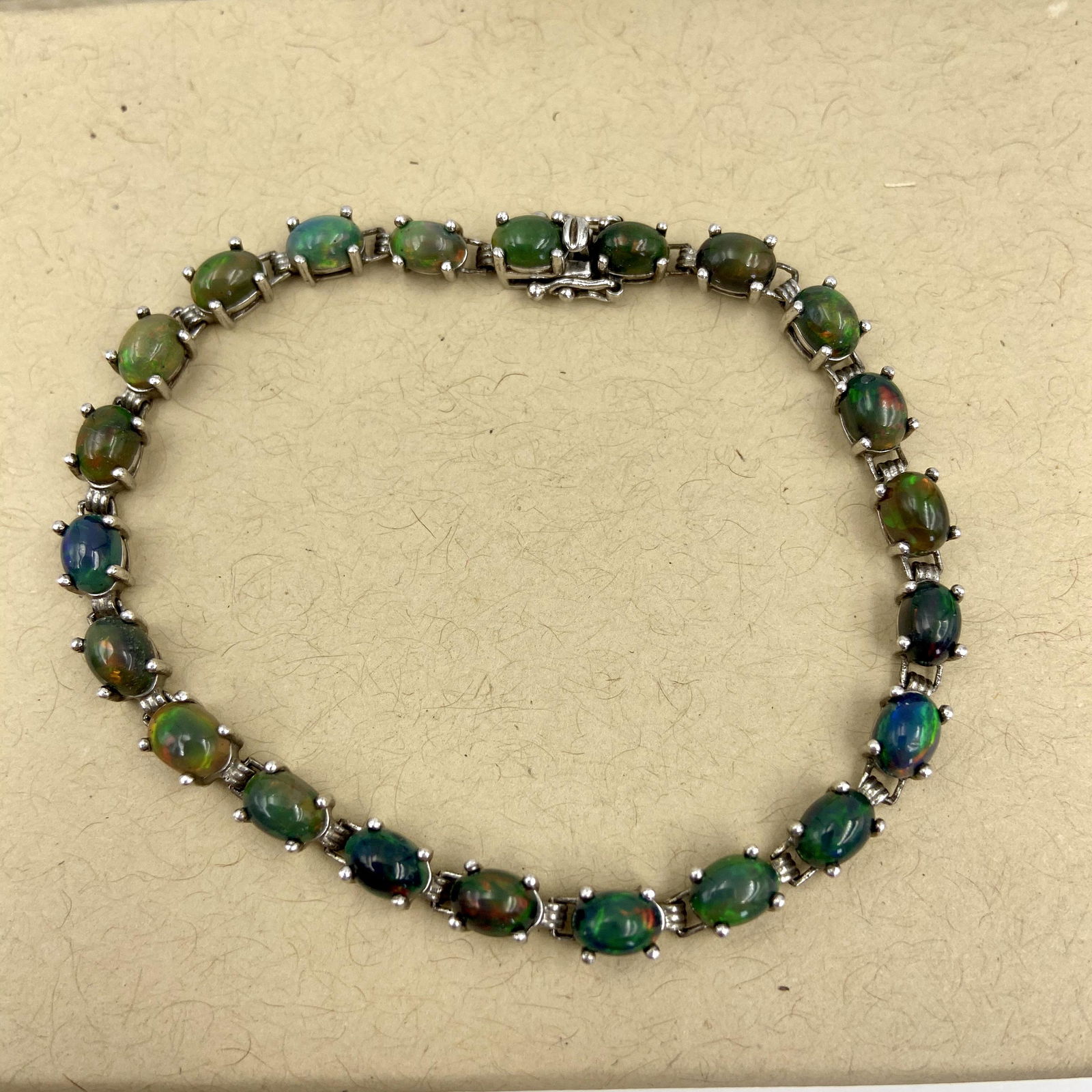 Vintage Boulder Opal Silver Bracelet.  (1 of 5)