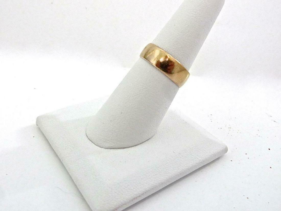 Ca 1910 English 22K Yellow Gold Wedding Band (1 of 3)