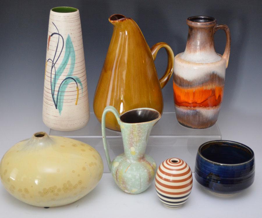 7 Pieces of Mid Century Modern Pottery (Adler, Wright) (1 of 4)