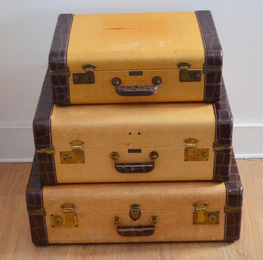 3 Vintage Globetrotter Stacking Suitcases (1 of 7)