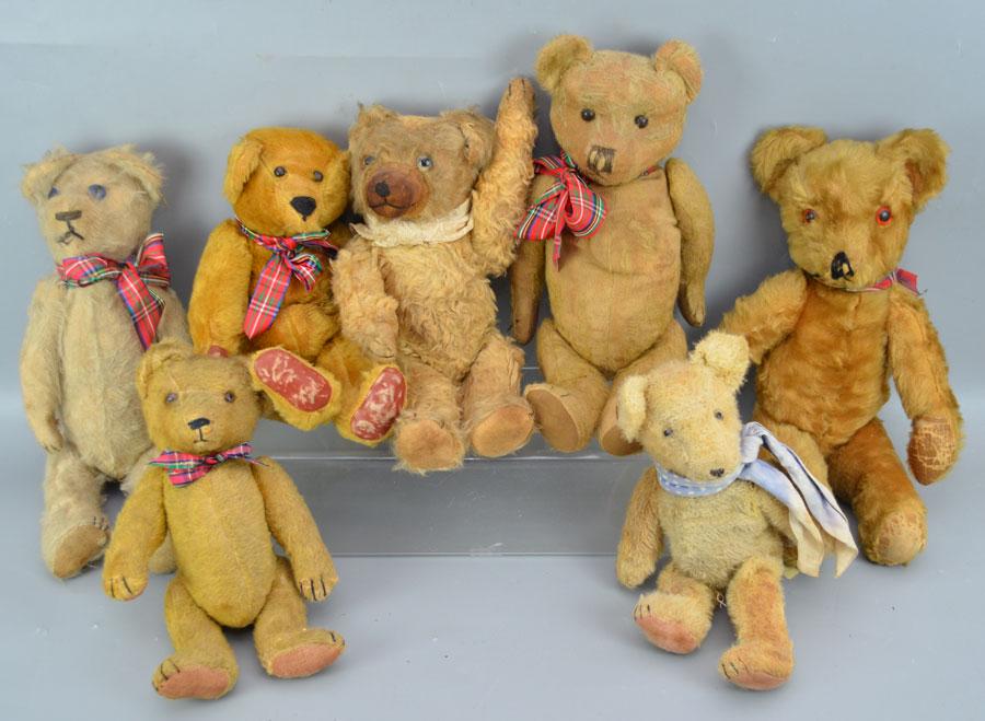 Large Lot of Antique Mohair Teddy Bears (1 of 3)