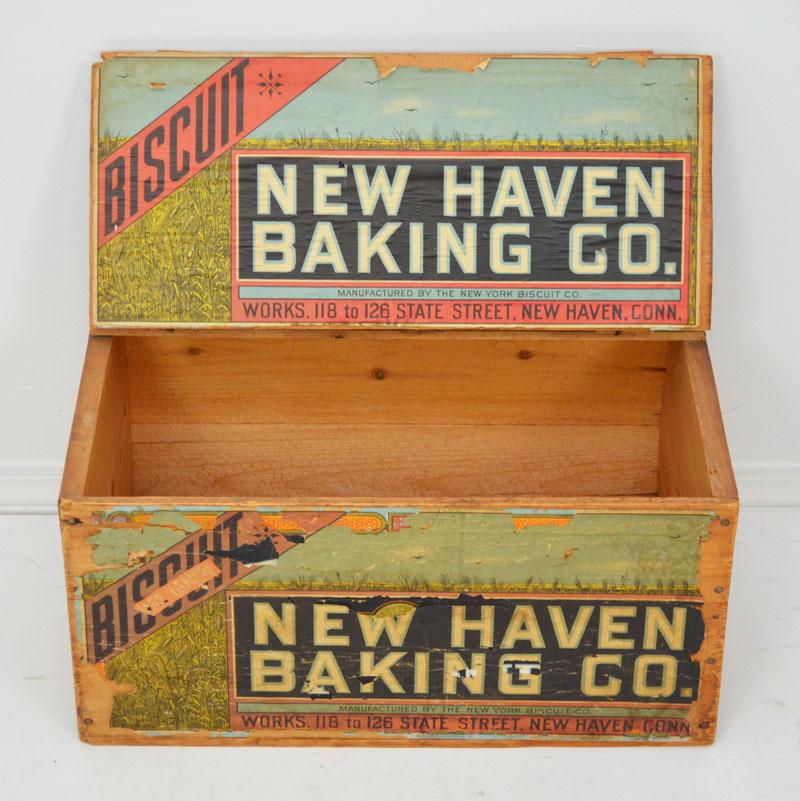 New Haven Baking co Mfg. by NY Biscuit Box (1 of 5)