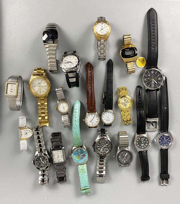 Invicta 23151 discount