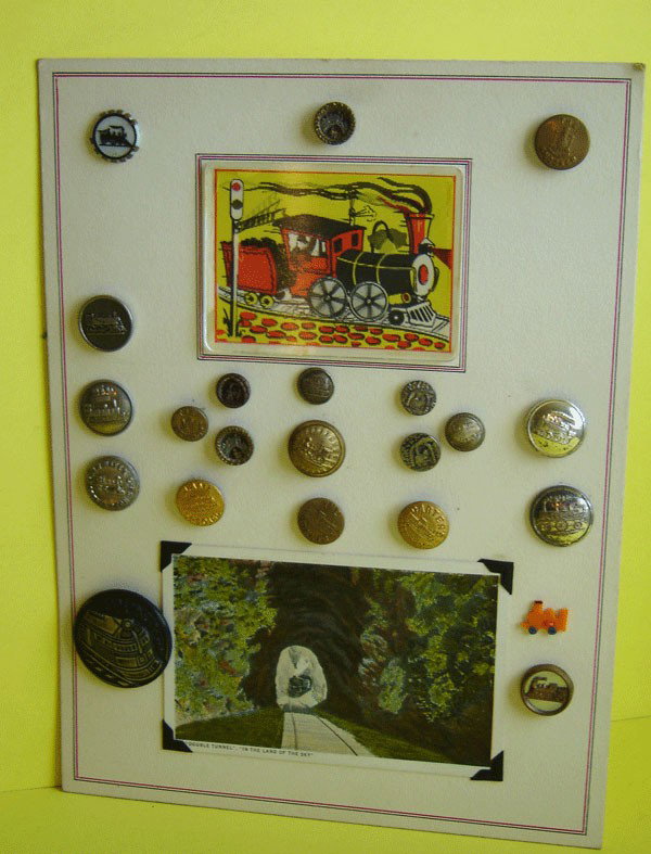 Lot Of Antique Railroad Buttons: Lot Of Antique Railroad Buttons. 20 buttons "Double tunnel", In The Land Of Sky. LLAMA special, the winner, carter's Lebanon,N.H., The winner, new haven & North Hampton the knocker.