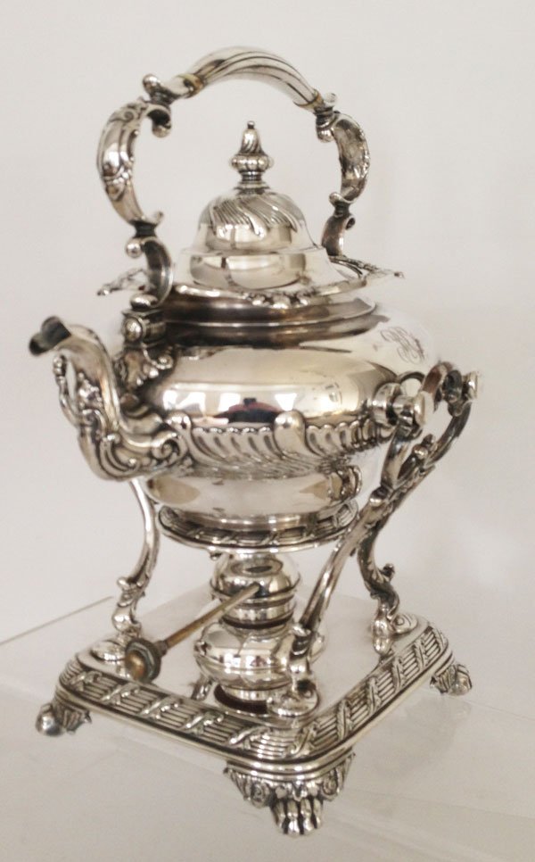 Stunning Tiffany & Co. Silverplate Teapot: Stunning Tiffany & Co. Silverplate Teapot. It is hallmarked Tiffany & Co. makers 175 silver - colored EF 1/2 pint. The teapot measures approx. 11 3/4 (H) x 6 1/2 (L) x 6 1/2 (D) inches.