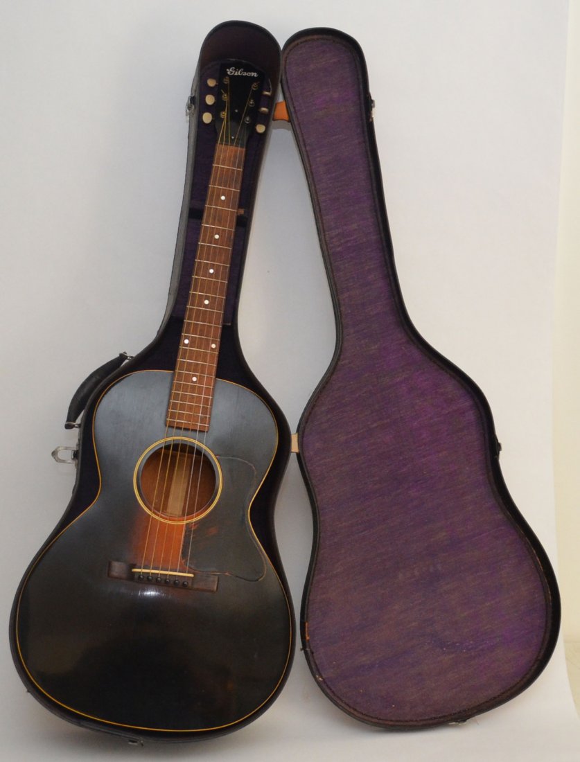 Vintage 1932 Gibson LO Guitar: Measures 40" long total x 14.5" wide x 4 1/8" deep. Gibsons official information from them is: 14 ¾" wide, body more square at bottom, white-black-white soundhole ring, longer modern type bridge, 24 