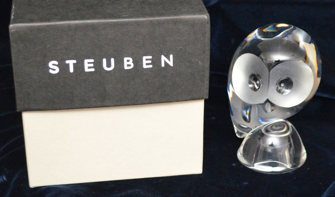 Steuben Glass Owl with Box: Measures 5.25" tall, comes with a Steuben box and dust bag.