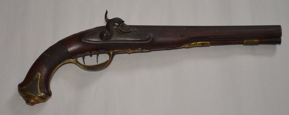 Antique Thaddeus Polz Flintlock Gun: Antique gun signed on the barrel Thaddeus Polz originating Karlsbad Germany Circa mid to late 1700's from what we can tell. Please, note we are not firearm experts so, should you have any specific que