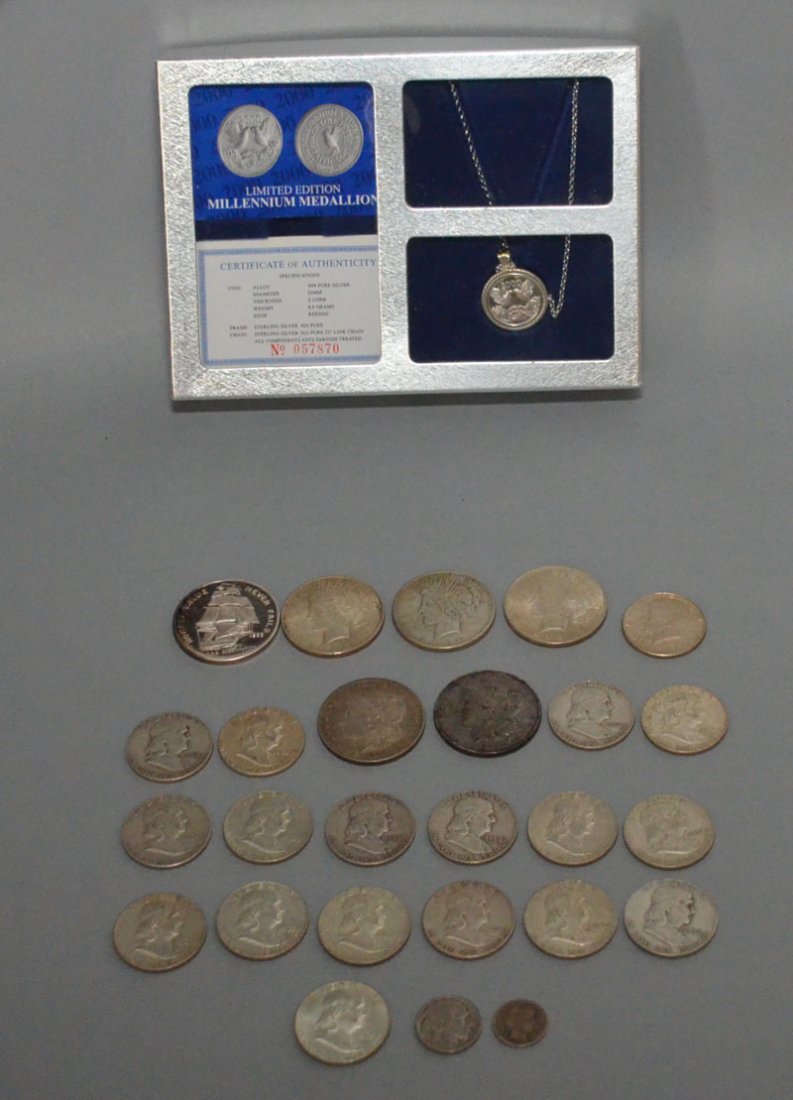 Lot Of American Silver Coins (Dollars, Half Dollars) (1 of 3)