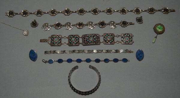 Eclectic Lot of Sterling Silver Jewelry (1 of 5)