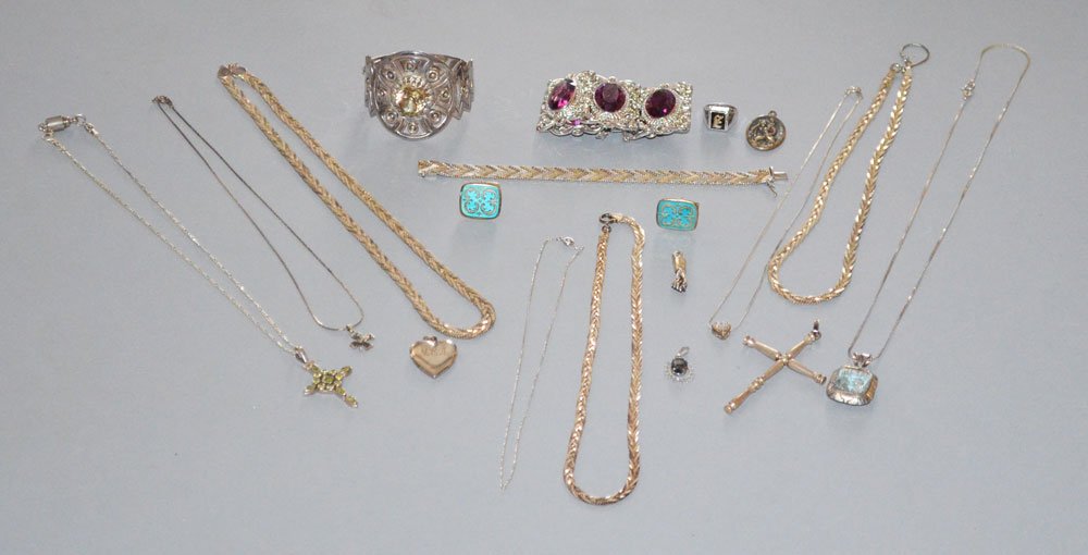 Lot of Vintage Sterling Silver Jewelry (1 of 4)