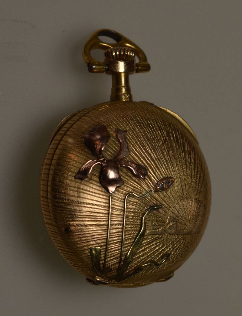 French 18k Gold & Diamond Pocket Watch: Measures 1 3/8" long total (1" diameter) gross weight is 9.6dwt. Has a piece of 1 leave missing, does not seem to run