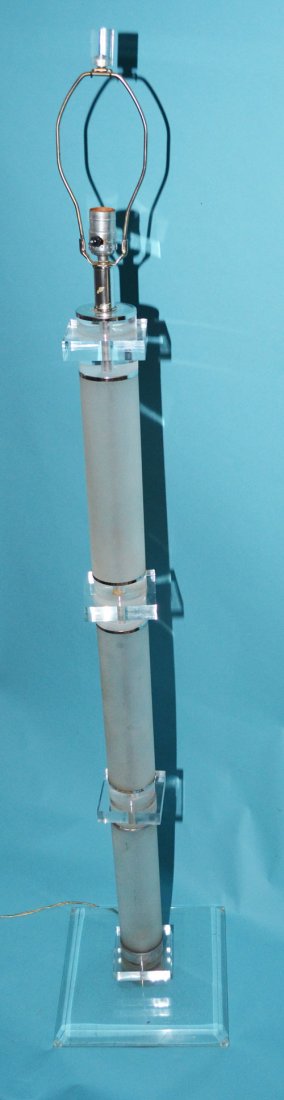 Mid Century Modern Standing Lucite Lamp (1 of 4)