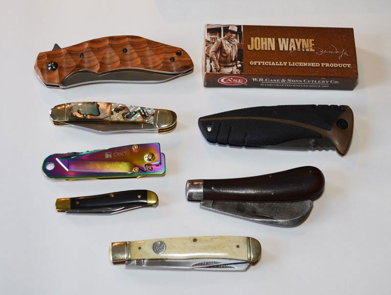 Collection of High End Knives (1 of 1)