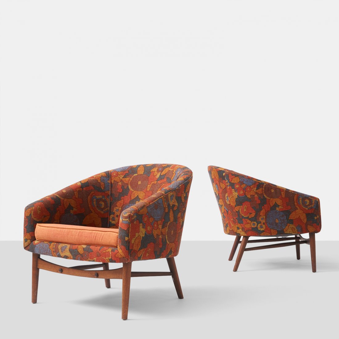 Lawrence Peabody, Pair of Lounge Chairs for Selig: A pair of Lawrence Peabody lounge chairs for Selig. Soft curved seats and contrasting fabrics upon an open mahogany frame.United States, c1960sWidth : 28.5" Depth : 29.5" Height : 30"Upholstery, Mahog
