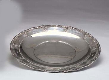 Sterling Silver "Grand Baroque" Circular Platter: Sterling Silver "Grand Baroque" Circular Platter, the pattern introduced 1941 by Wallace Silversmiths, Wallingford, Connecticut, dia. 18".