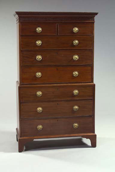 English Victorian Mahogany Double Chest of Drawers: English Victorian Mahogany Double Chest of Drawers, third quarter 19th century, in the manner of Thomas Chippendale, the upper chest with an extending ogee and dentil-molded top above a cock-beaded fr