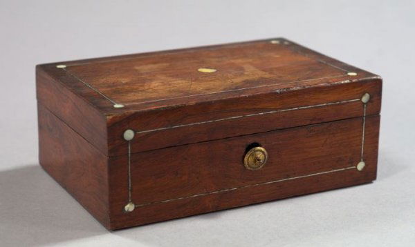 English Mother-of-Pearl-Inlaid Rosewood Table Box: English Mother-of-Pearl-Inlaid Rosewood Table Box, first quarter 19th century, the interior lined in period royal blue and vieux rose papers, the lift-out tray lacking, h. 3-3/4", w. 9-3/4", d. 6-1/2"