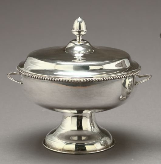 Mexican Hand-Wrought Sterling Silver Tureen: Handsome Mexican Hand-Wrought Sterling Silver Covered Tureen, second quarter 20th century, of circular footed form in "Antique Bead" pattern, the finial of the gently domed cover modeled as an upright
