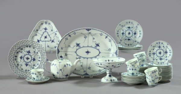 Royal Copenhagen Porcelain Dinner Service: Forty-Four-Piece Royal Copenhagen Porcelain Partial Dinner Service, for fourteen persons, first quarter 20th century, in blue and white "Finlandia" decor, comprised of fourteen bread-and-butter plates