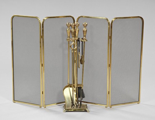 English Brass Hearth Set and Fireplace Screen: Good Six-Piece English Brass Hearth Set and Fireplace Screen, in the Georgian taste, the hearth set comprised of a tool stand, h. 30", hearth shovel, pair of log tongs with trident terminals, poker, h