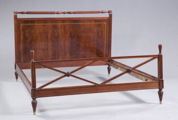 American Brass-Inlaid Figured Mahogany Bed: American Brass-Inlaid Figured Mahogany Bedstead, early 20th century, in the manner of Duncan Phyfe, New York, the headboard with a turned and reeded crest rail above a paneled frame with brass-inlaid