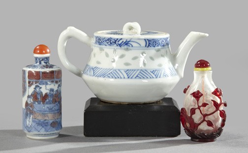 Group of Chinese Porcelain and Glass Items: Three-Piece Group of Chinese Porcelain and Glass Items, comprised of Kuang Hsu blue and white "rice grain" porcelain "solitaire" teapot, fourth quarter 19th century; a cameo-cut Peking glass ruby-over