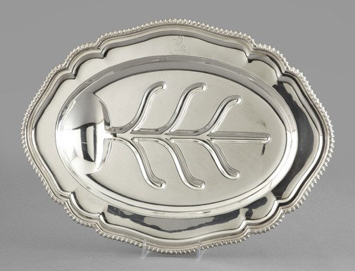 George VI Silverplate "Well and Tree" Meats Dish: Good George VI Silverplate "Well and Tree" Roasted Meats Dish, second quarter 20th century, of large oval form in "Gadroon" decor, raised on peg feet, w. 16", l. 21".