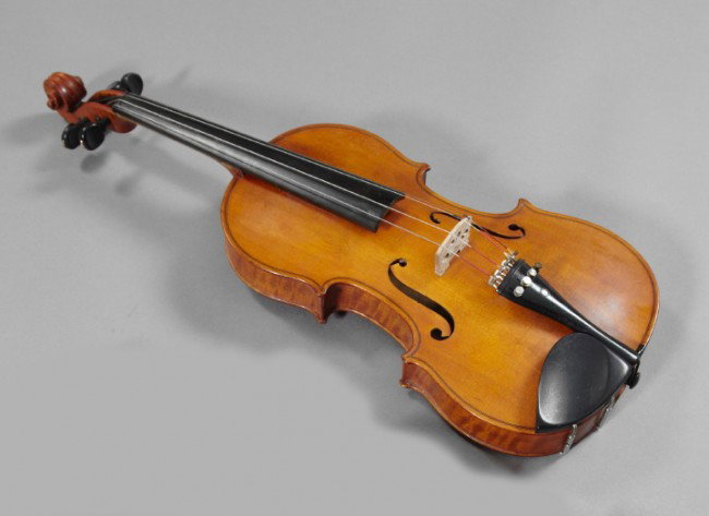 Italian Tiger Maple Violin,: Italian Tiger Maple Violin, first quarter 20th century, marked "Nicolaus Amatus, Fecit in Cremona 1645", presented in the original case, h. 1-3/4", w. 6-1/2", l. 21".