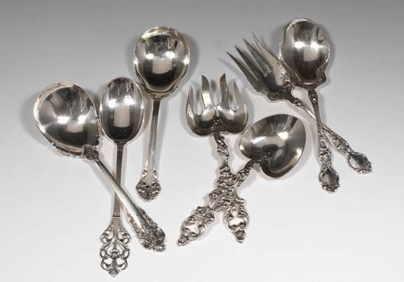 Two-Piece Wallace Silversmiths Sterling Silver Sa: Two-Piece Wallace Silversmiths Sterling Silver Salad-Serving Set, in "Violet" pattern, introduced in 1903, consisting of a salad-serving spoon and a four-tine fork en suite, l. 8-1/2", 5.7 t. ozs.