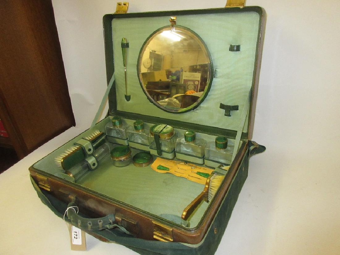 Art Deco green leather vanity case with part fitted (1 of 1)