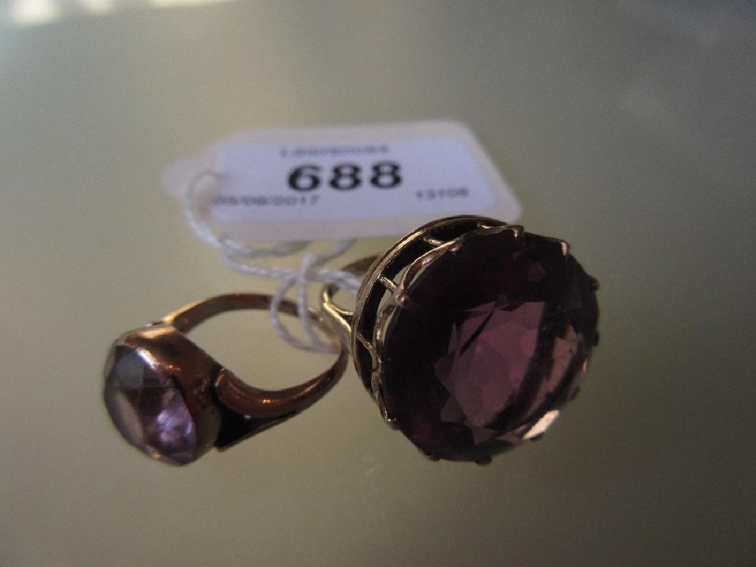 Large 9ct gold amethyst set dress ring together with a (1 of 1)