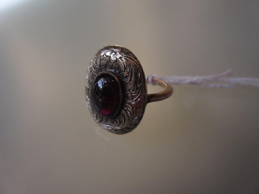19th Century gold ring set cabochon garnet (1 of 1)