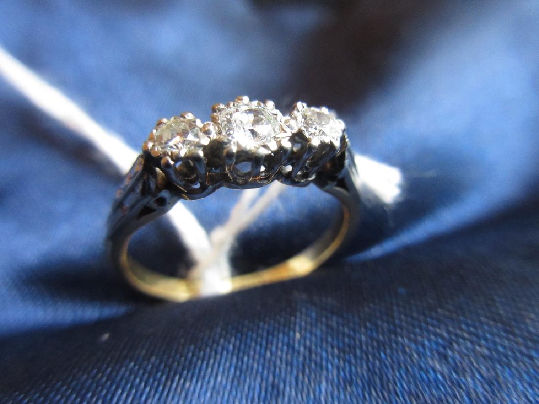 18ct Gold and platinum three stone diamond ring (1 of 1)