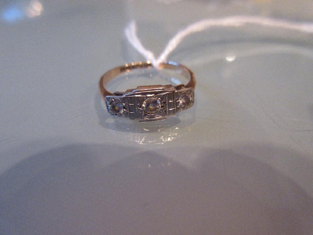 1930's 9ct gold and platinum three stone diamond ring (1 of 1)