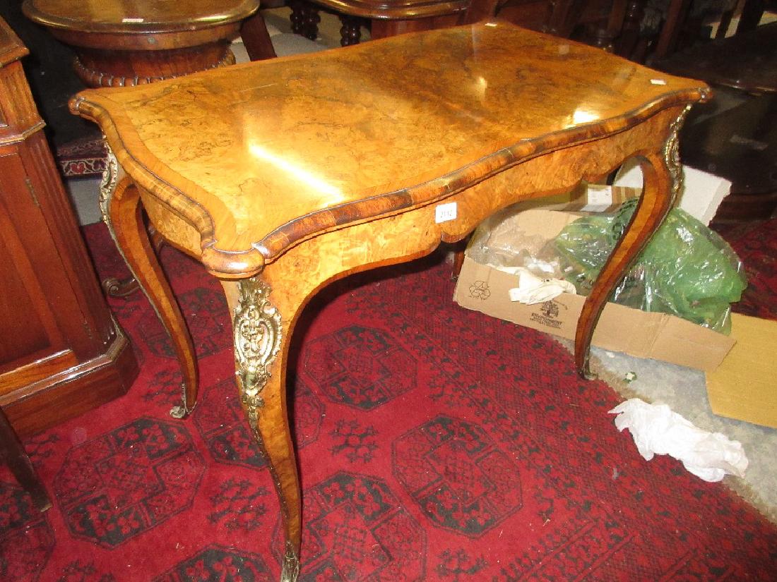 Good quality Victorian figured walnut and ormolu (1 of 1)