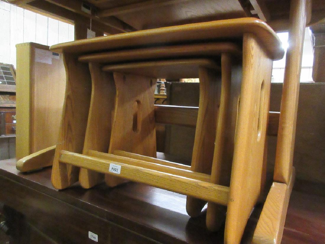 Nest of three modern Ercol occasional tables: Nest of three modern Ercol occasional tables