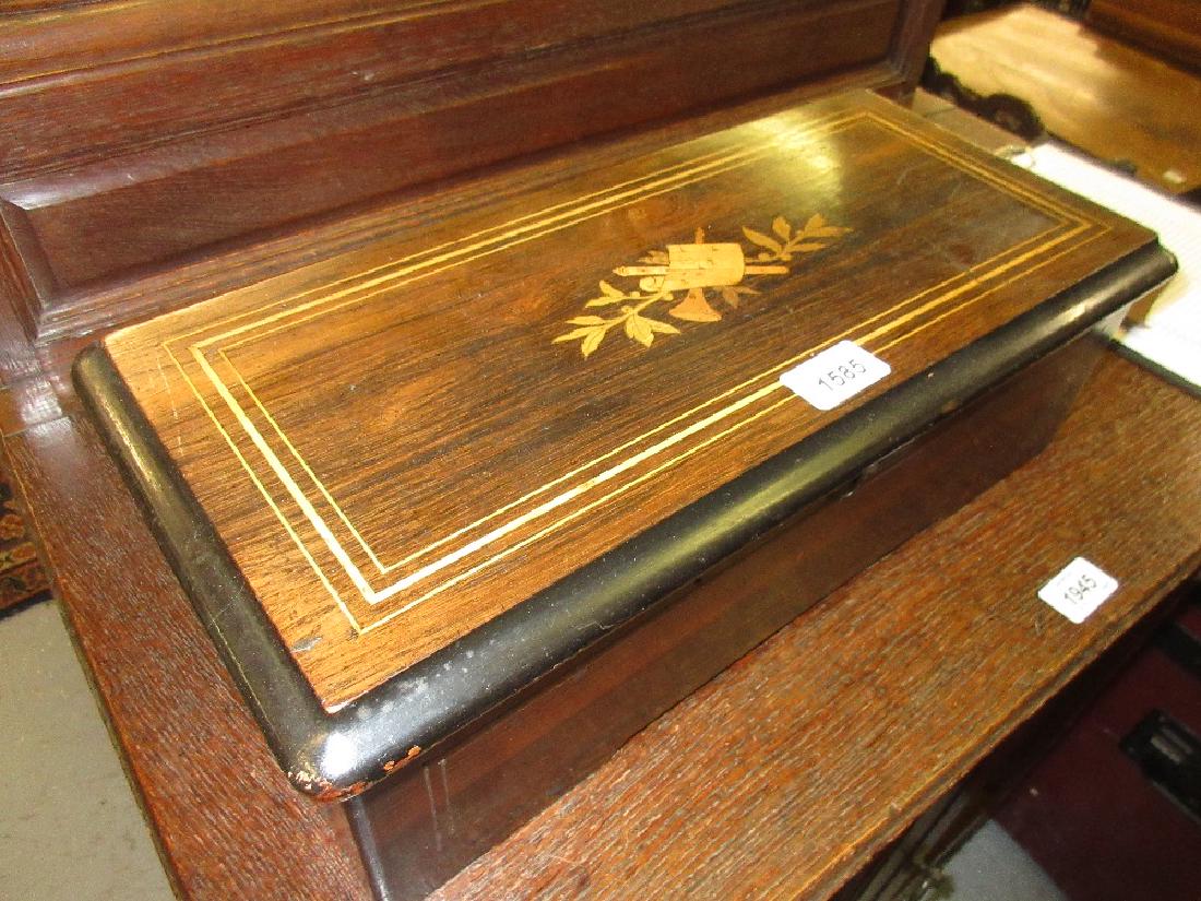 Late 19th Century Swiss musical box playing eight airs, (1 of 2)