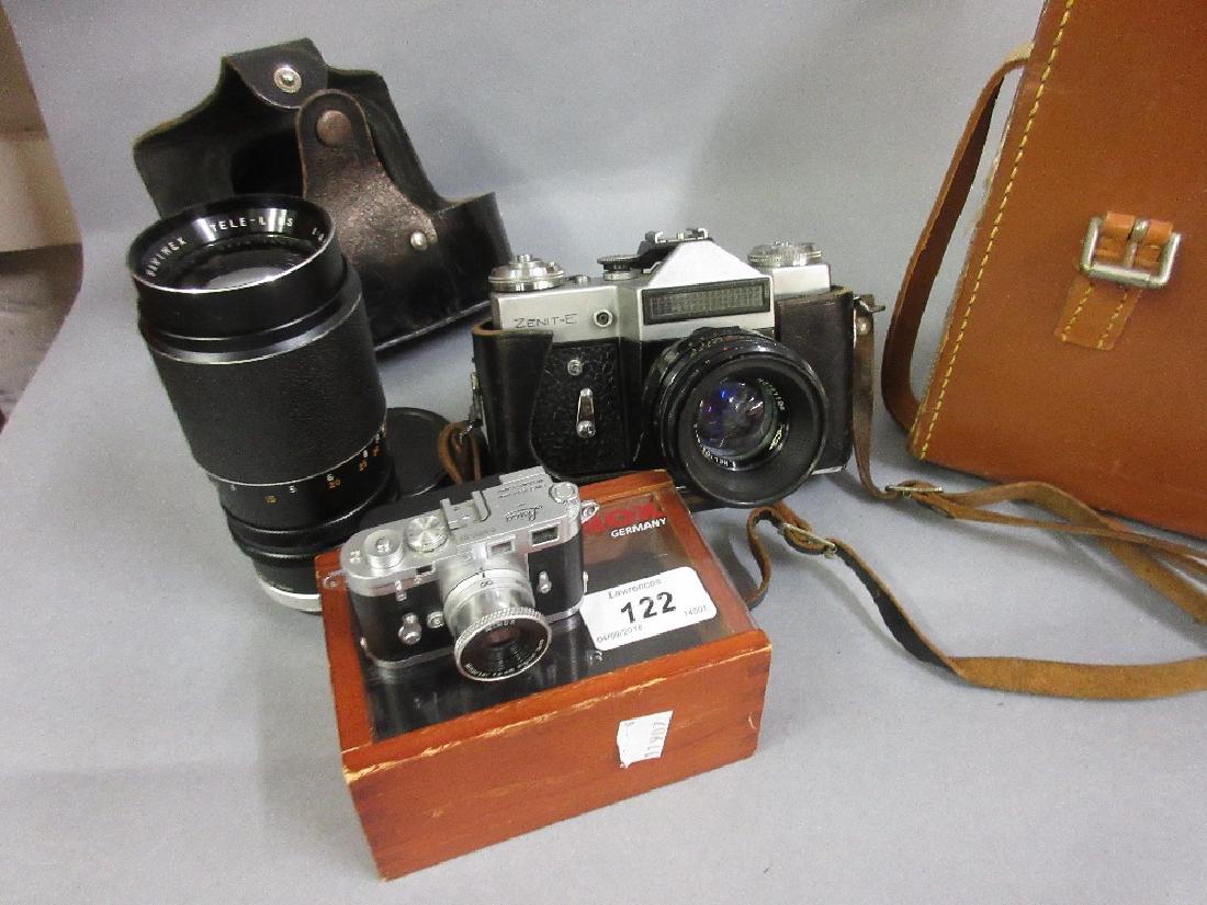 Miniature Leica Minox digital classic camera together (1 of 1)