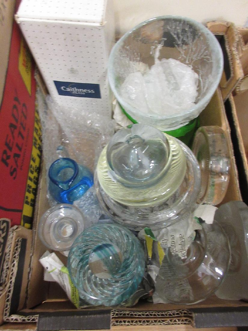 Small Holmegaard glass vase dated 1959, together with a: Small Holmegaard glass vase dated 1959, together with a quantity of various other 20th Century Art glass etc.