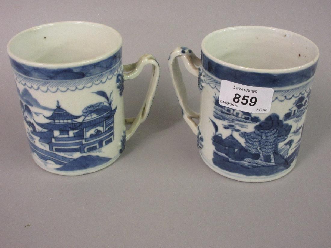 Pair of Chinese export mugs, blue and white decorated (1 of 1)