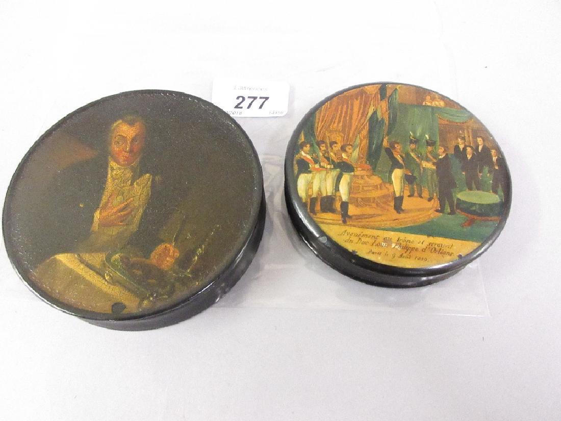 19th Century circular papier mache snuff box, the cover (1 of 1)