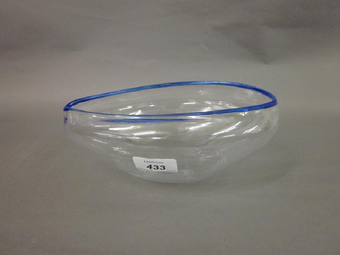 Christopher Williams, blue tinted and etched Art Glass: Christopher Williams, blue tinted and etched Art Glass bowl