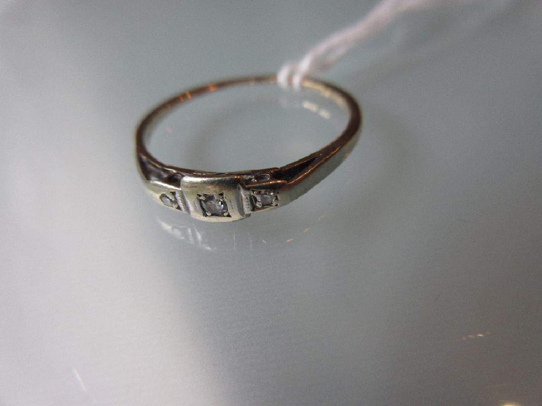 18ct Gold three stone diamond ring (1 of 1)